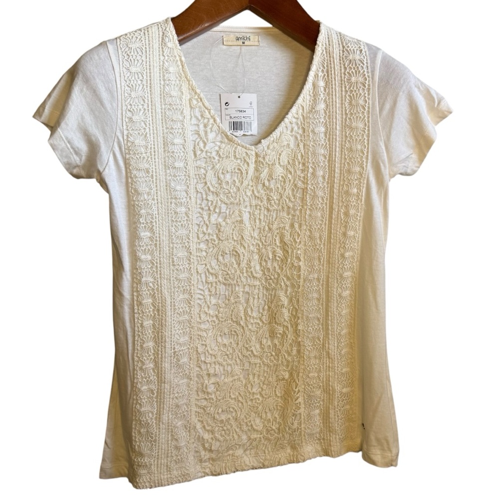 Amichi Made With Love Ivory Crochet T shirt size Medium NWT 100% cotton